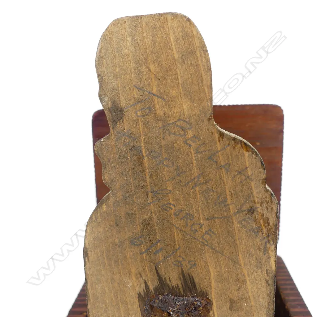 A Jane Brenkley NZ Exhibition 1940 box and Maori themed desk calendar Image 1++