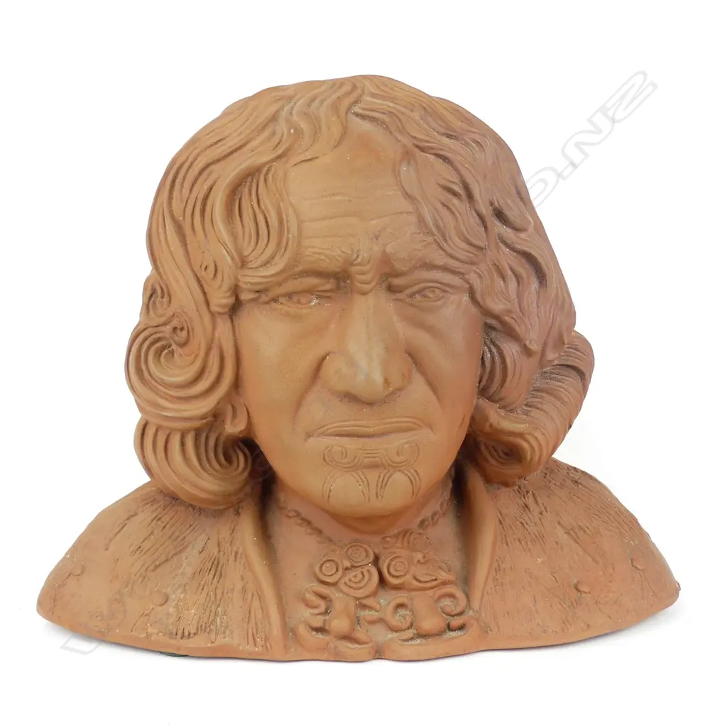 A rare Thomas Norman Lovatt terracotta pottery bust of 'Te Rangi Pikanga' Image 1++