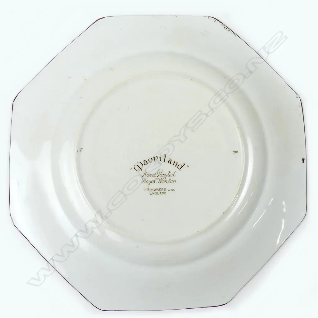 A vintage Grimwades 'Maoriland' octagonal plate Image 1++