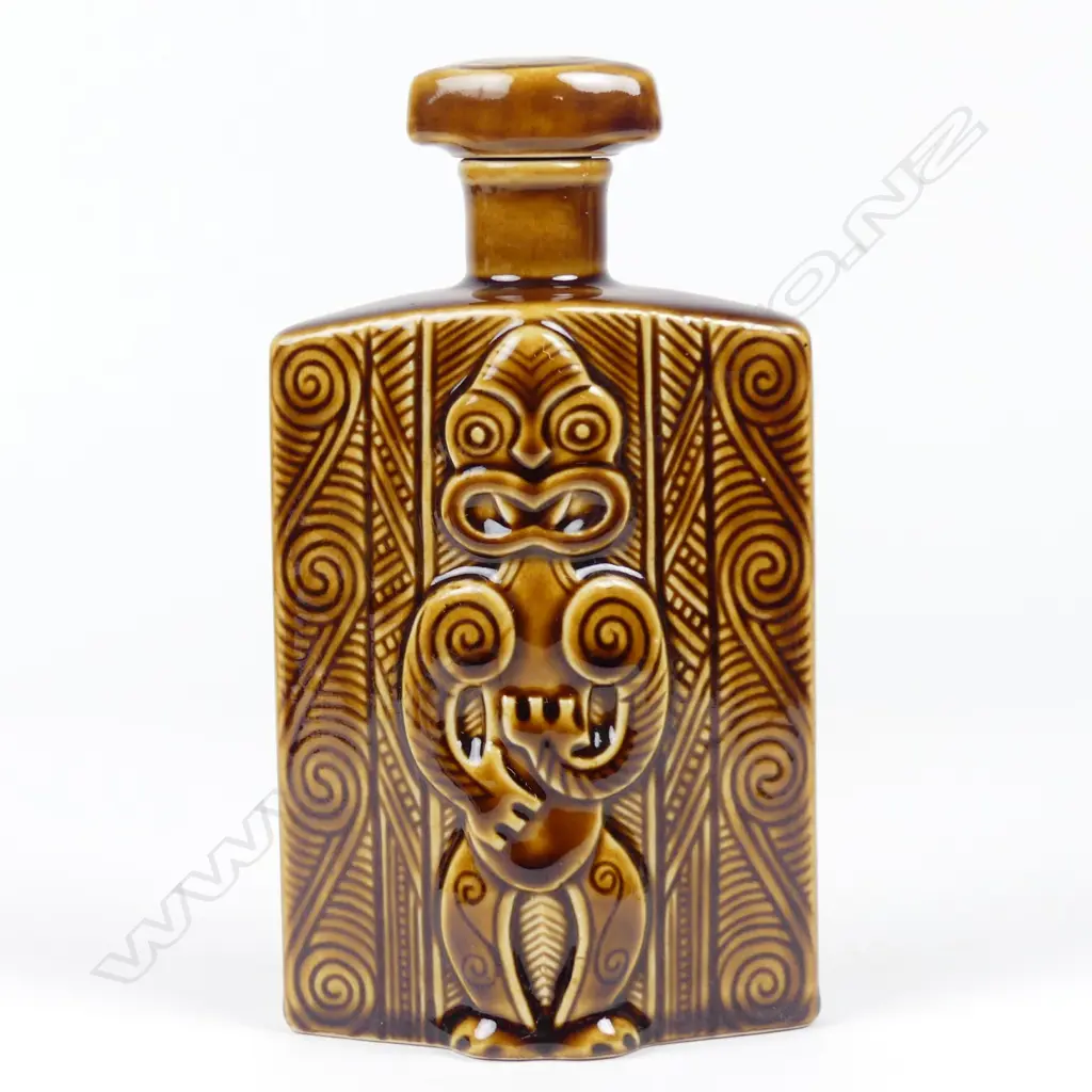 A Parker Pottery wine bottle for Lincoln Wines Image 1++