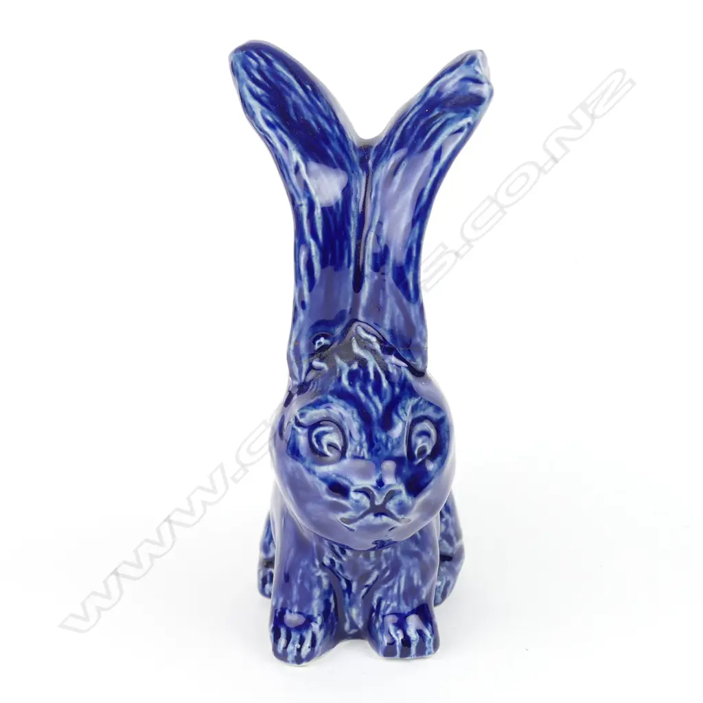 A rare Temuka Pottery lop eared rabbit Image 1++