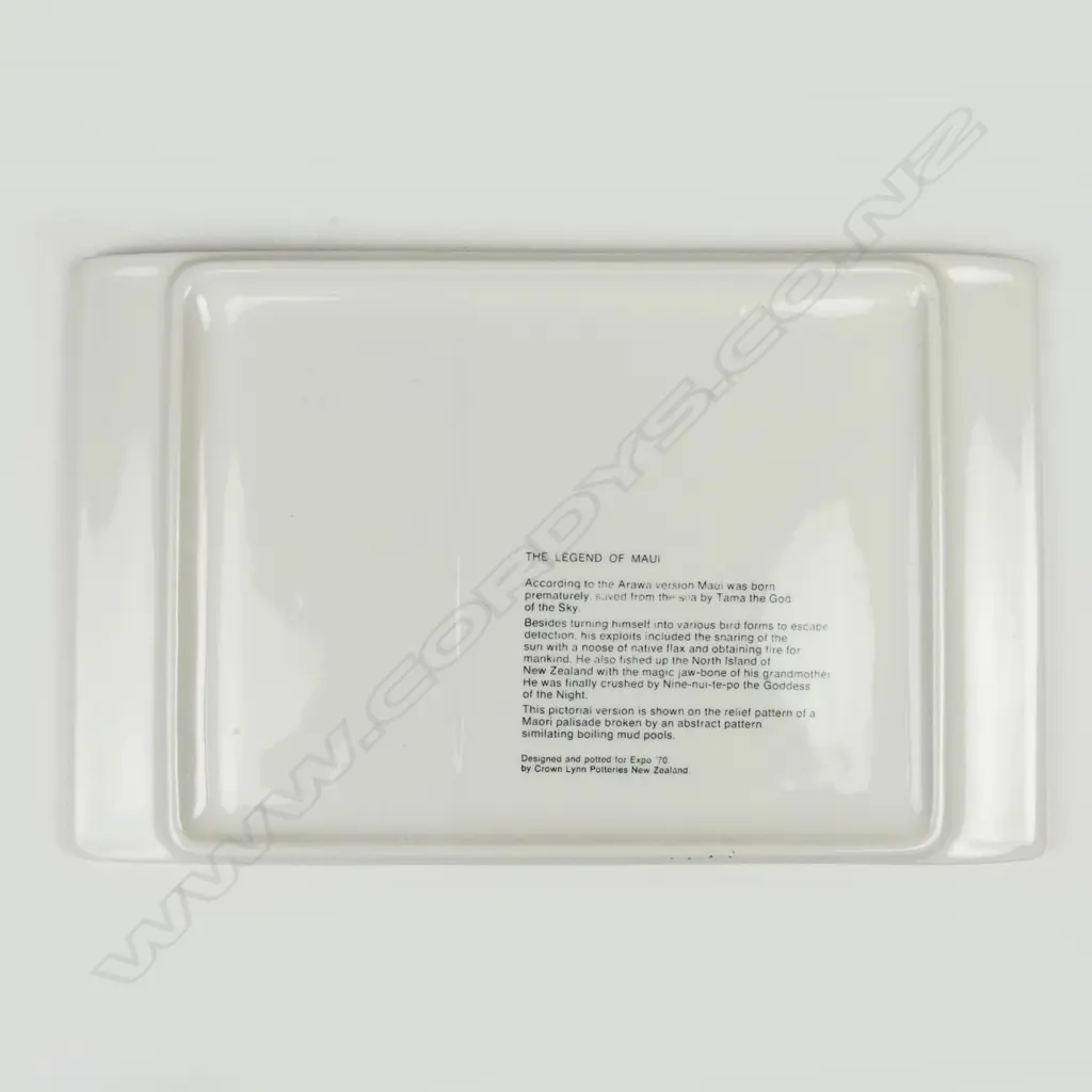 A Crown Lynn earthenware Expo '70 table dish of oblong shape Image 1++