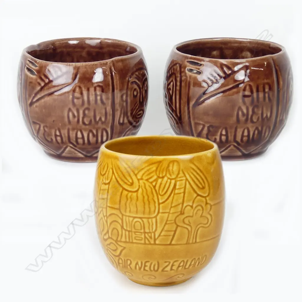 Three vintage Air New Zealand tiki cups Image 1++