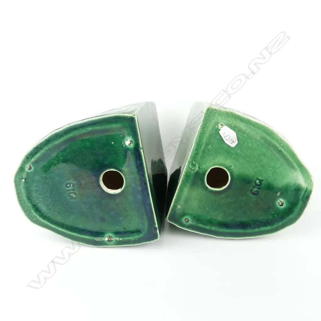 A pair of Crown Lynn Wharetana ware 'Moko' bookends Image 1++