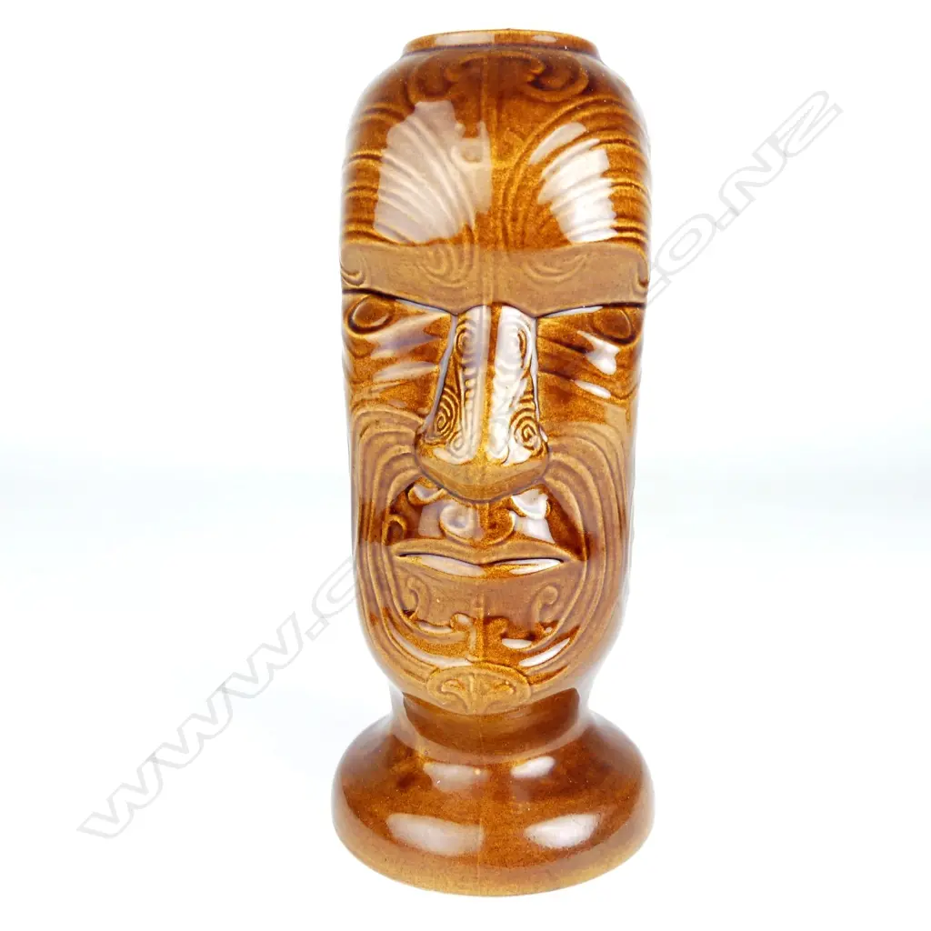 Crown Lynn rare Wharetana Maori Art Pottery 'Mask' lamp base Image 1++