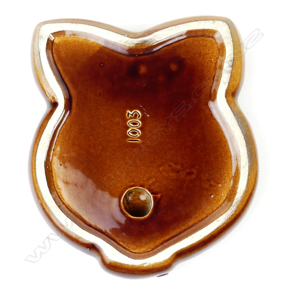 A Crown Lynn Wharetana Hei Tiki ashtray Image 1++