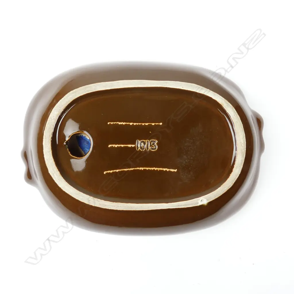 A Crown Lynn Wharetana Maori Art Pottery 'Koruru' ('Small Tray') Image 1++