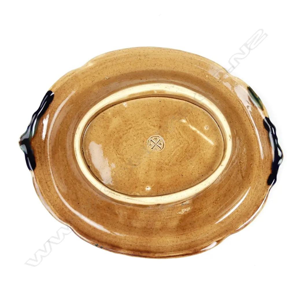 A Milton Pottery bread plate Image 1++