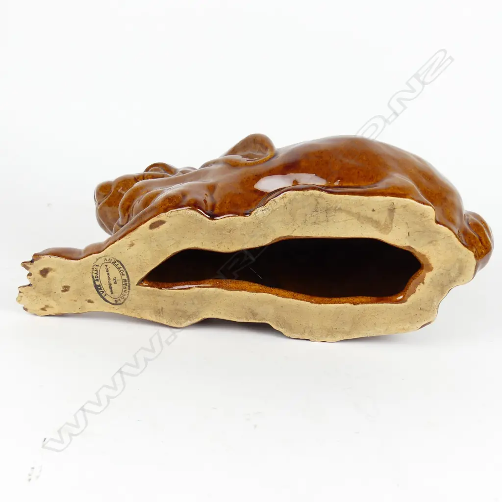 A rare Luke Adams (Sydenham Pottery) hare doorstop Image 1++