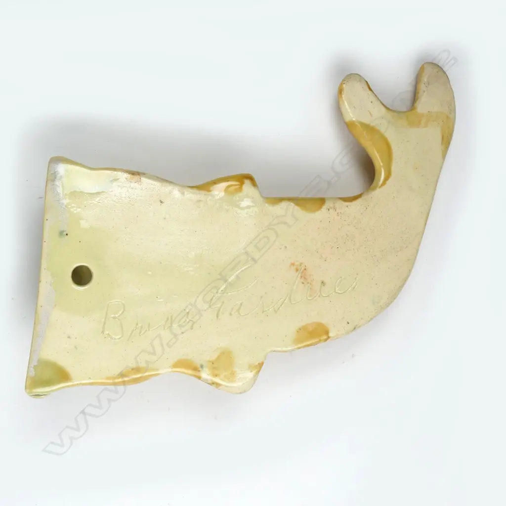 A Briar Gardner wall vase formed as a fish Image 1++