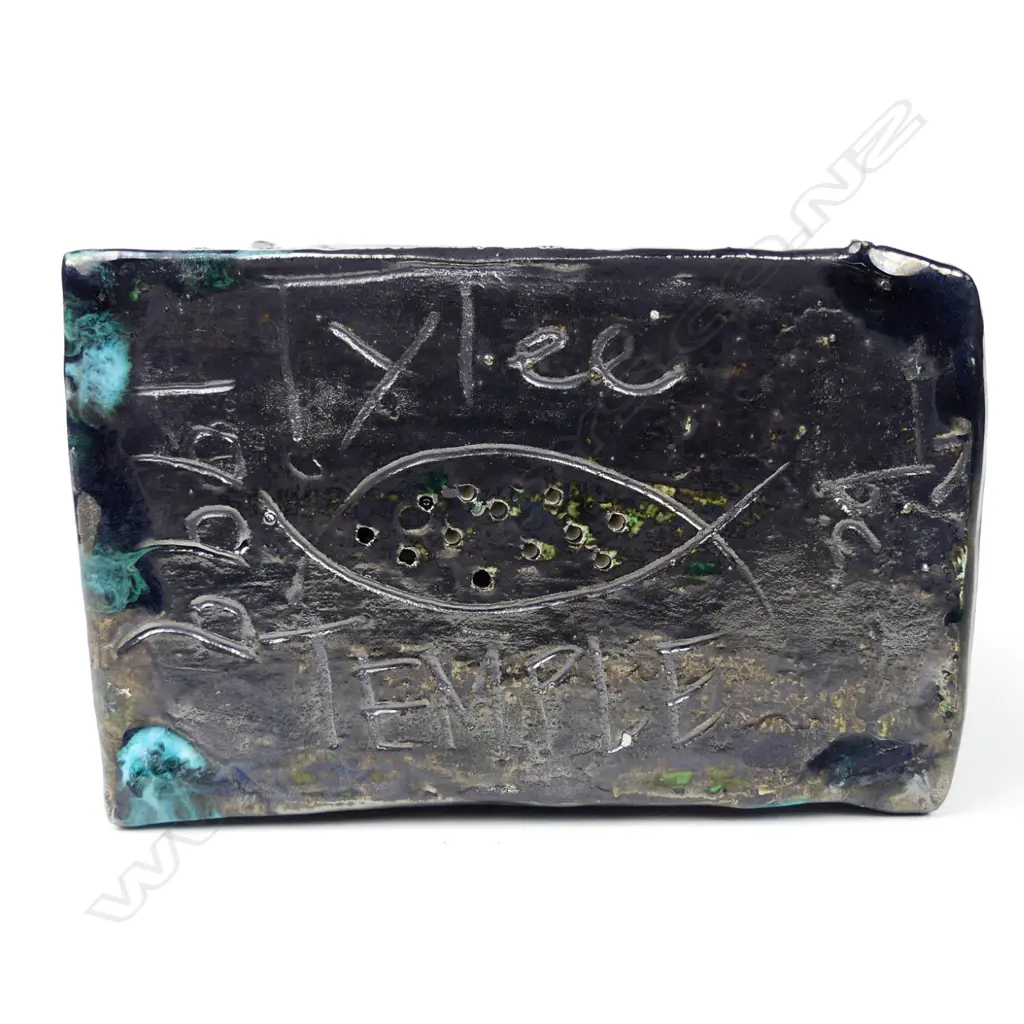 Bronwynne Cornish pottery sculpture 'Tylee Temple 1999' Image 1++