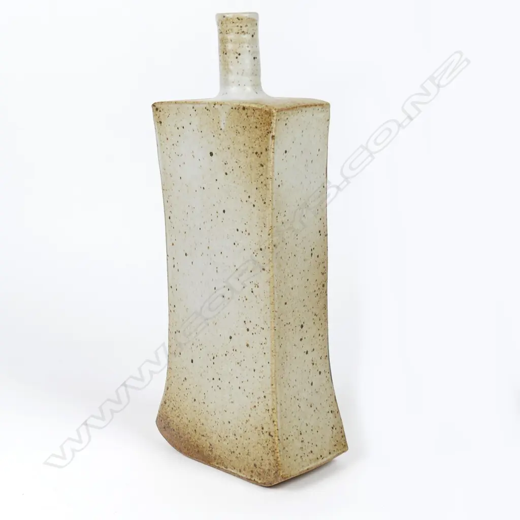 An early Bruce Martin slab built vase Image 1++