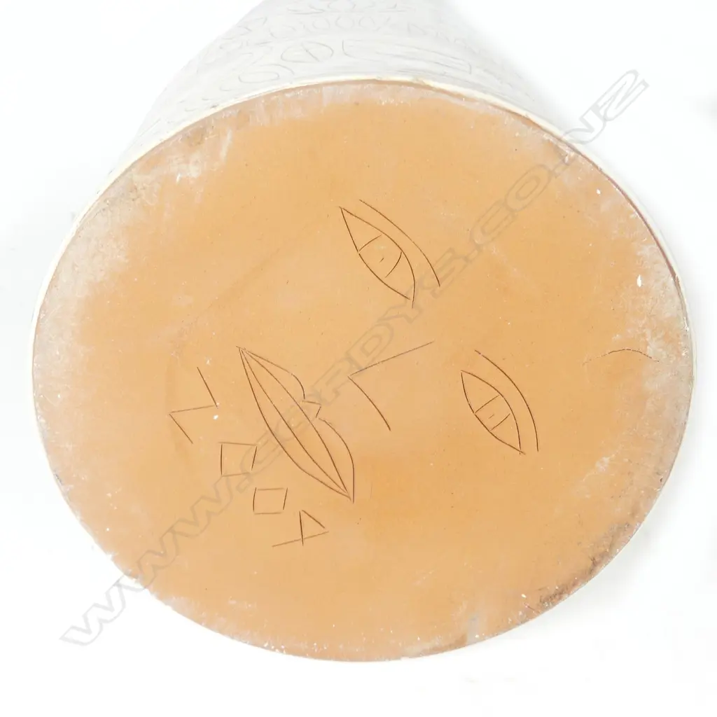 A large Stewart Fulljames (Rewa Gallery) whiteware tapering vase Image 1++