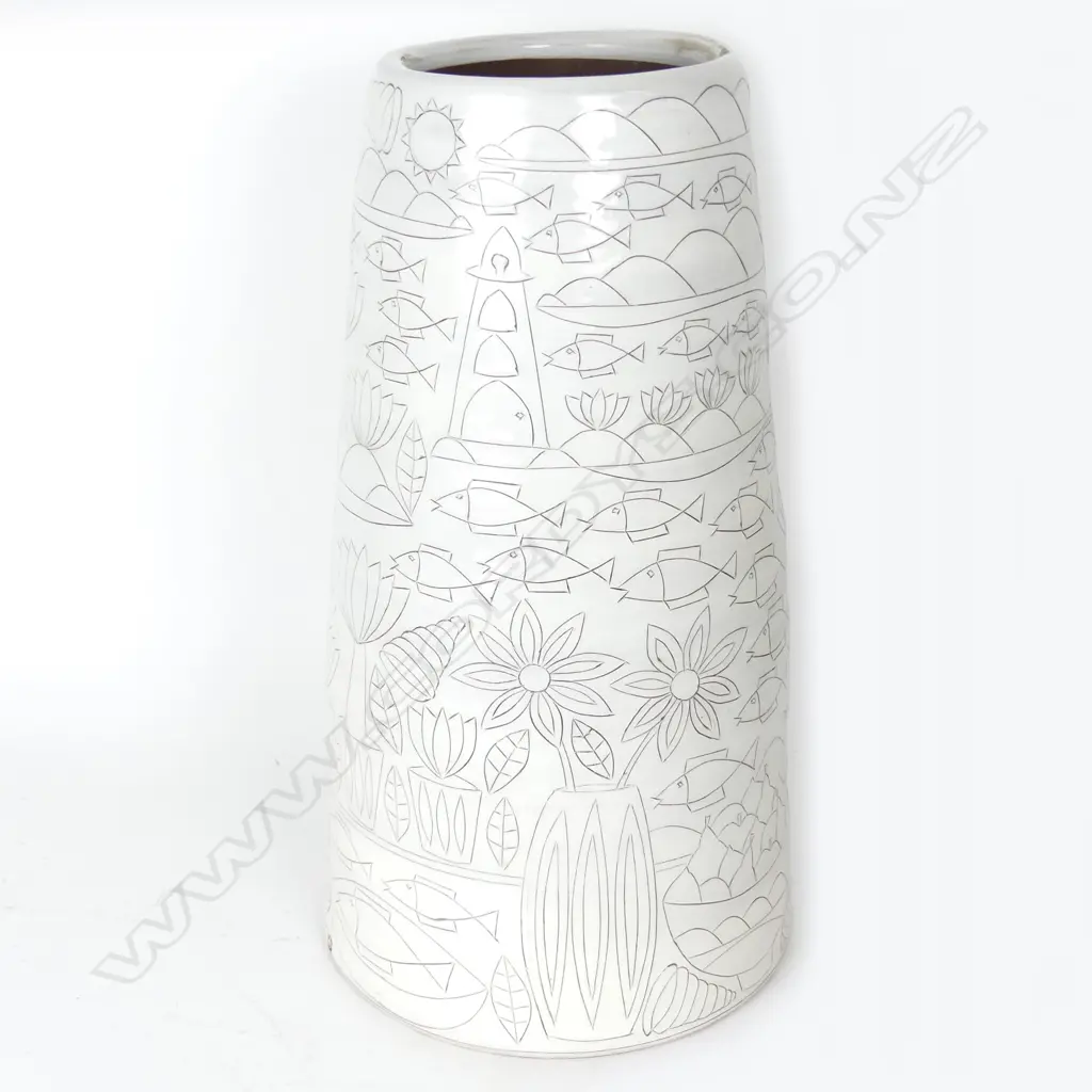 A large Stewart Fulljames (Rewa Gallery) whiteware tapering vase Image 1++