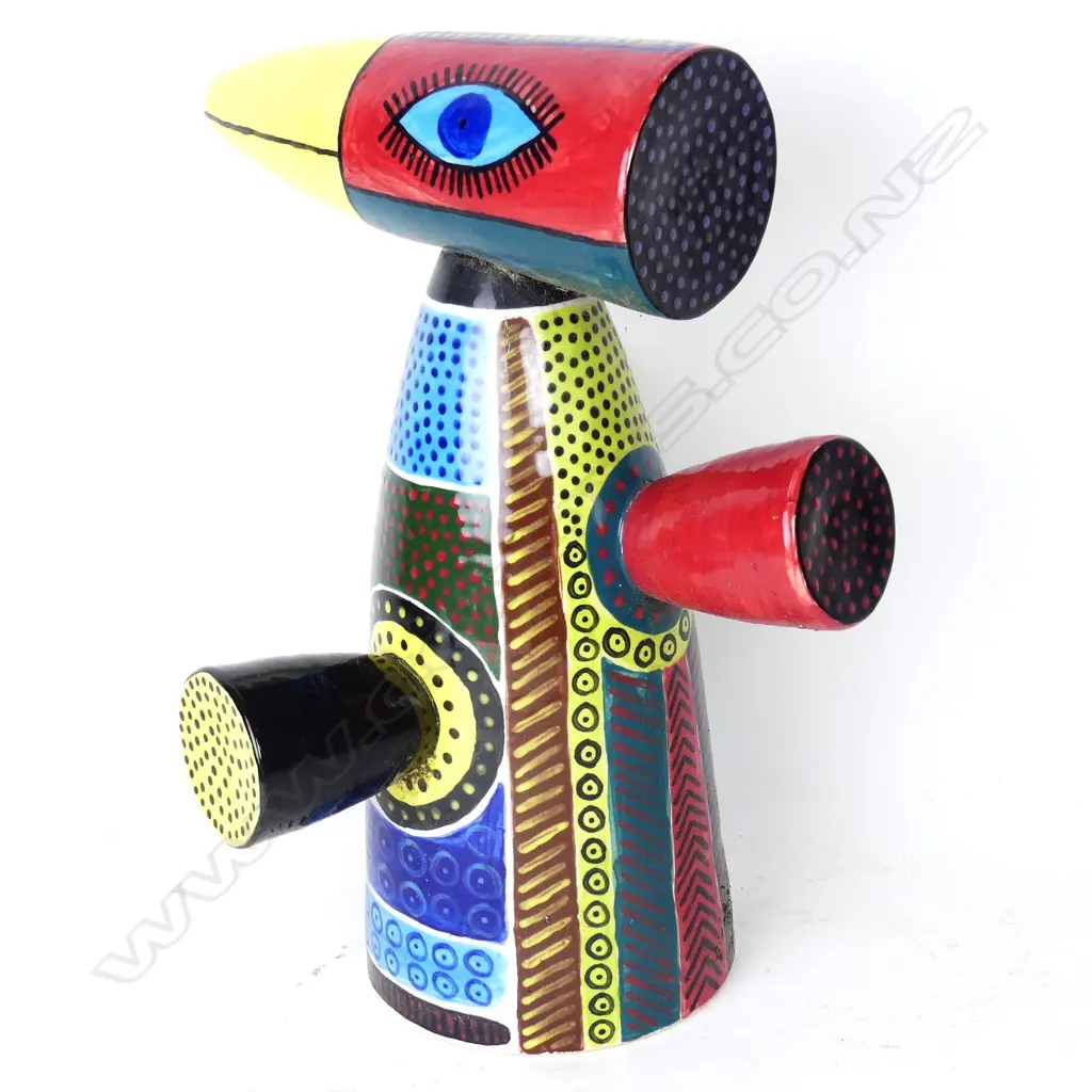 A Stewart Fulljames (Rewa Gallery) colourful ceramic bird Image 1++
