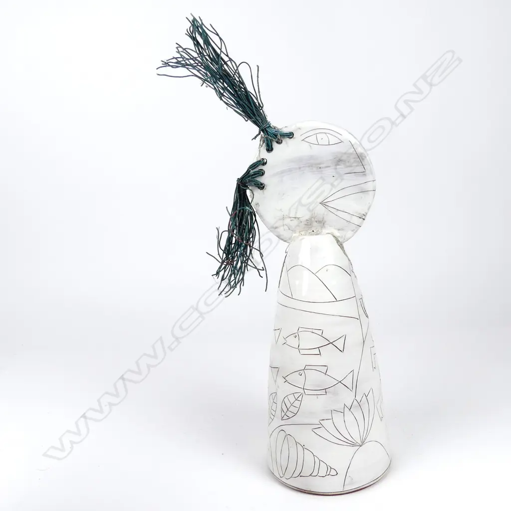 A Stewart Fulljames (Rewa Gallery) whiteware figure Image 1++