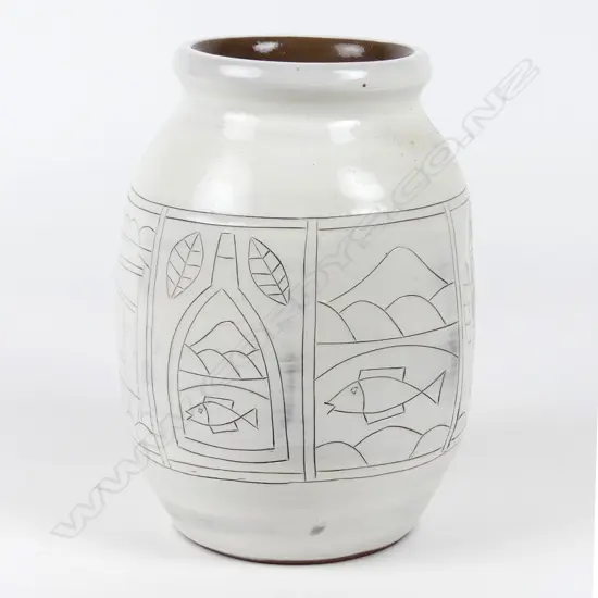 A Stewart Fulljames (Rewa Gallery) whiteware vase