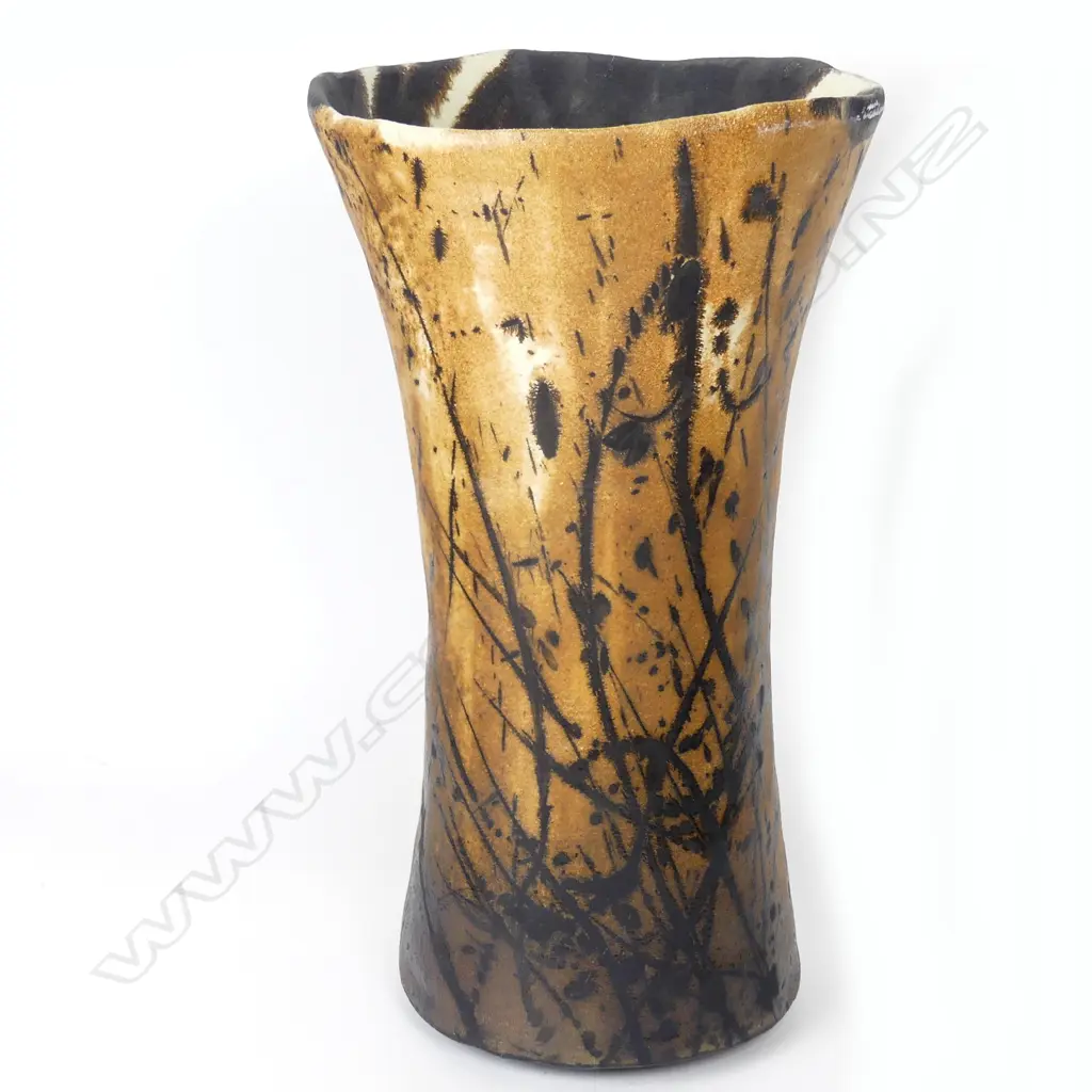 A Jeff Mincham (Aust. b.1950-) large vase Image 1++