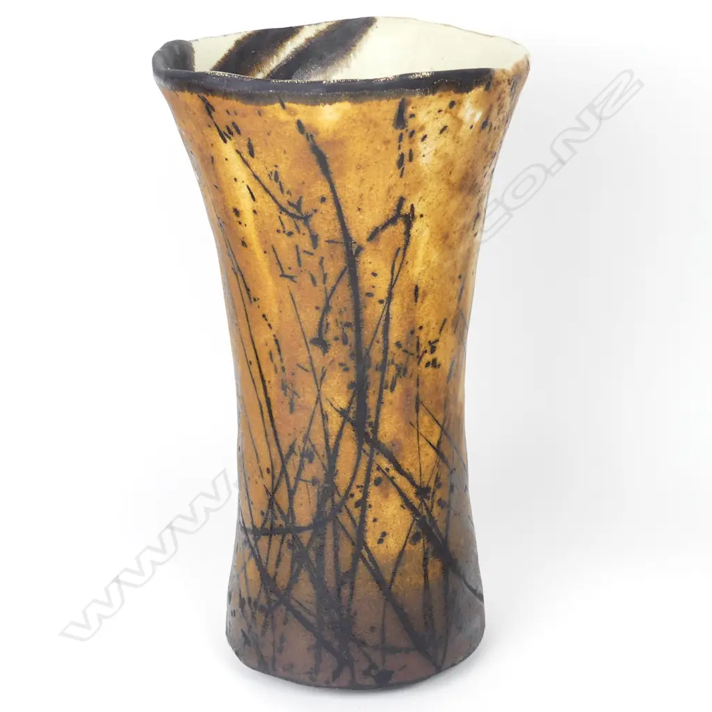 A Jeff Mincham (Aust. b.1950-) large vase Image 1++