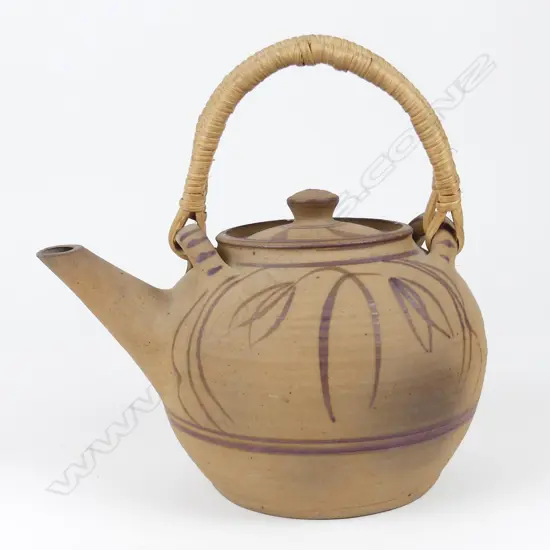 A Michael Cardew (UK Wenford Pottery) large teapot