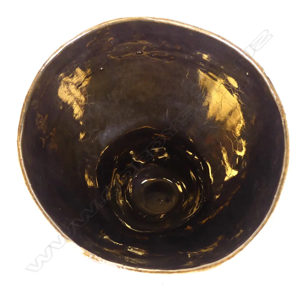 An Amber Smith contemporary studio pottery 'Tinkling Bowl' Image 1++