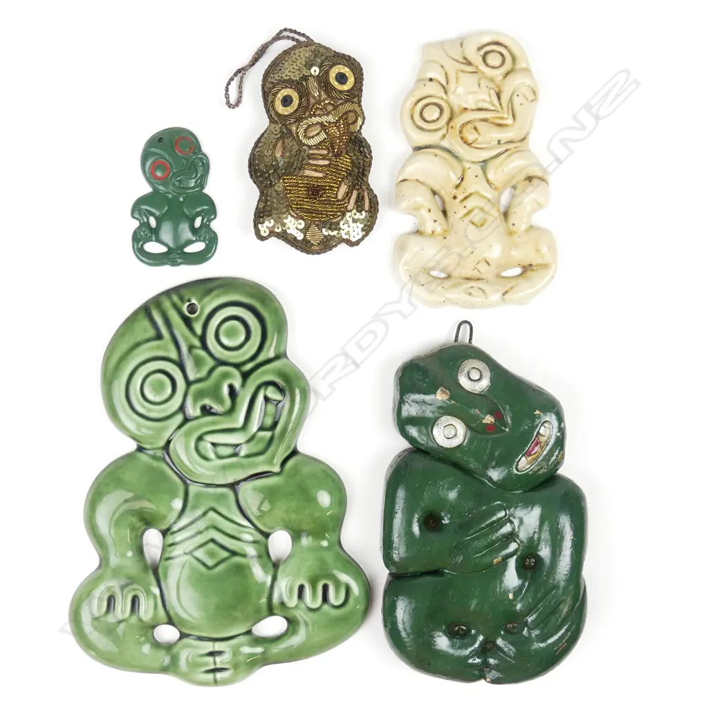 A collection of five various tiki Image 1++