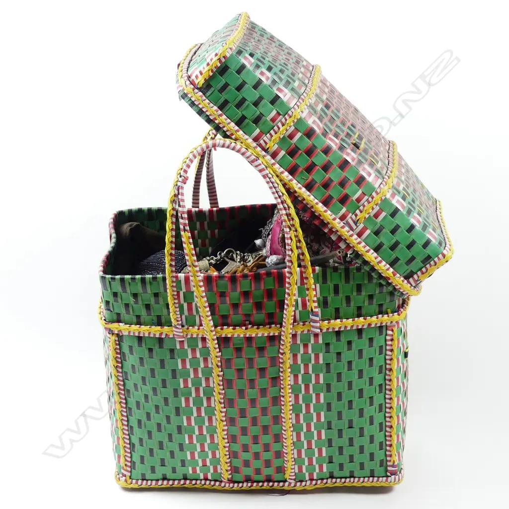 A Myanmar recycled plastic tape woven basket Image 1++