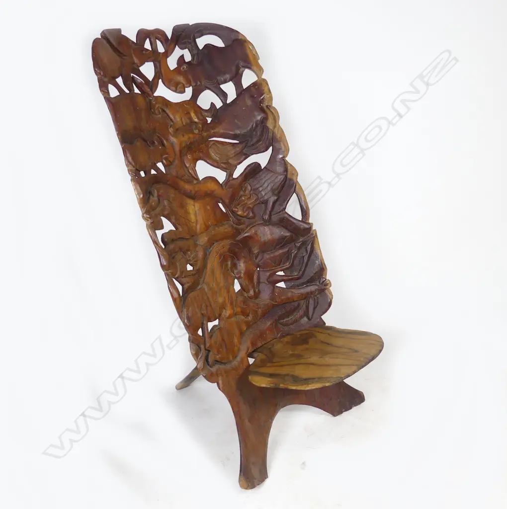 An African Bantu seat Image 1++