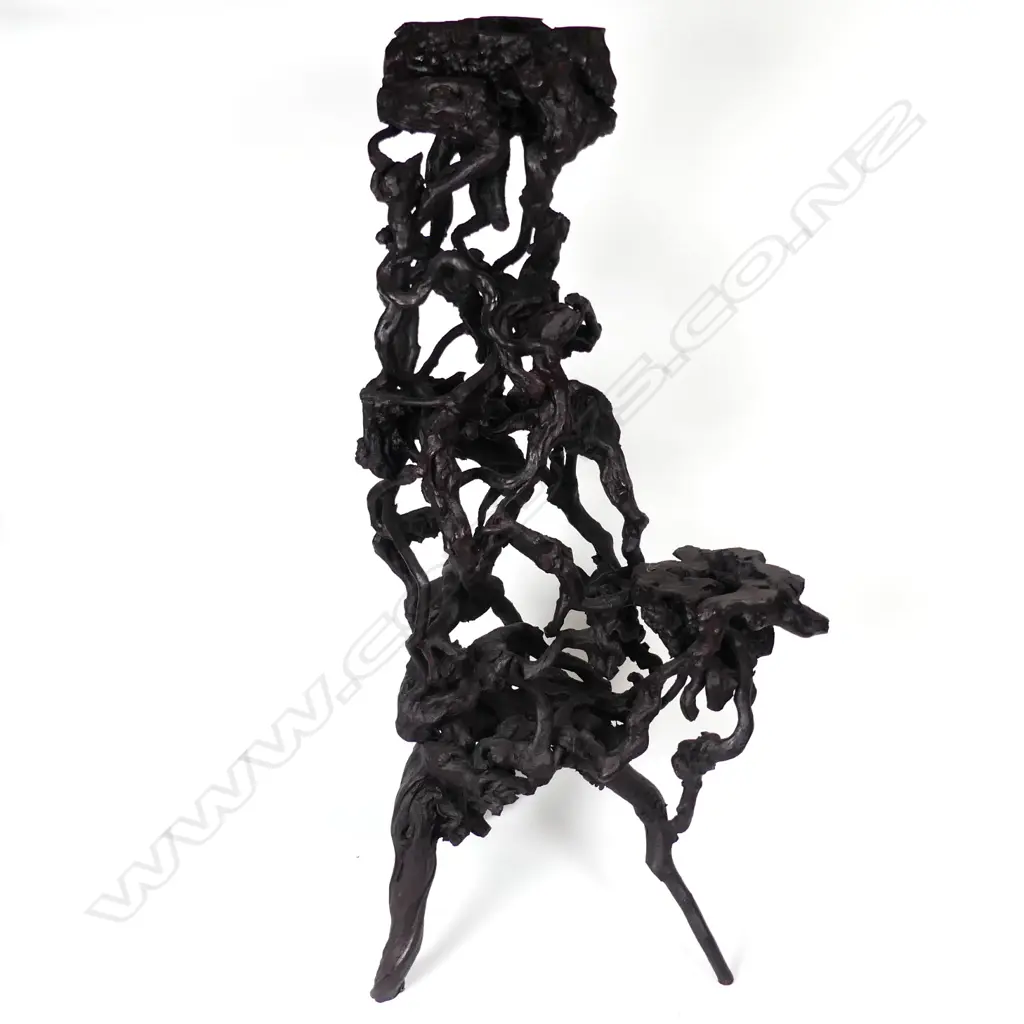 A root stock stand Image 1++