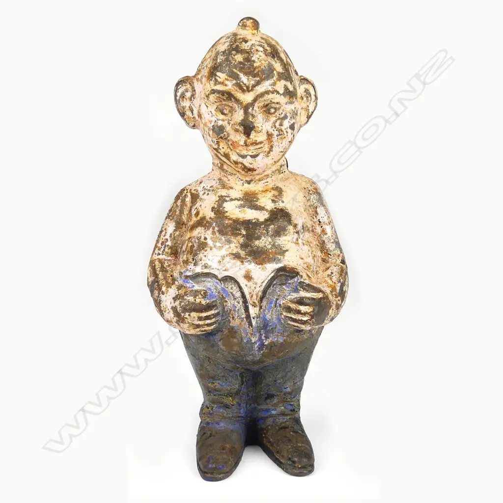 A Recruit cast iron money bank Image 1++