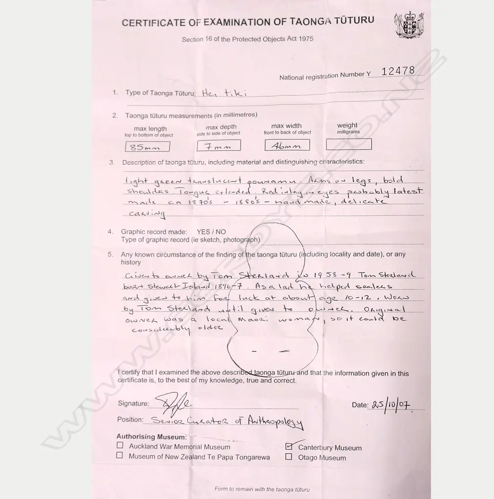 A 19th/20thC Maori rare bowenite pounamu hei tiki Image 1++