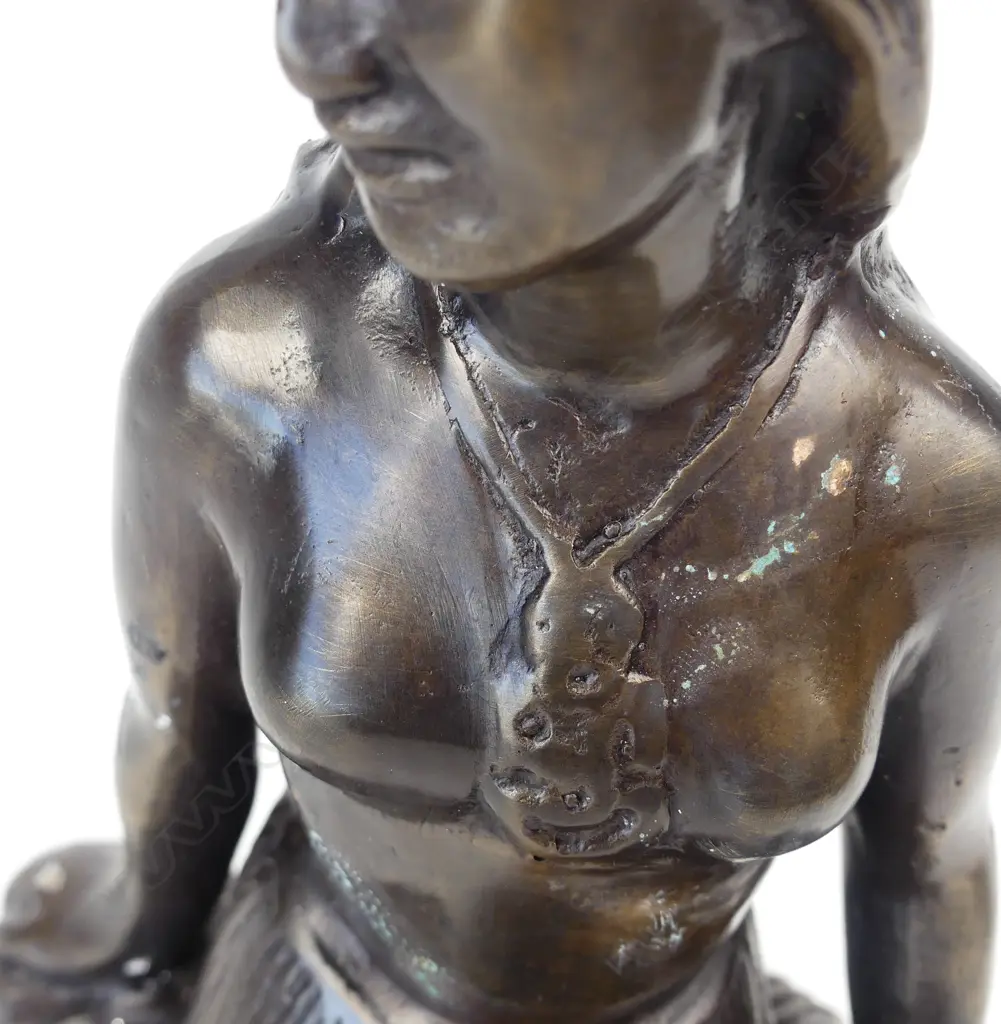 A modern bronze sculpture of Pania of the Reef Image 1++