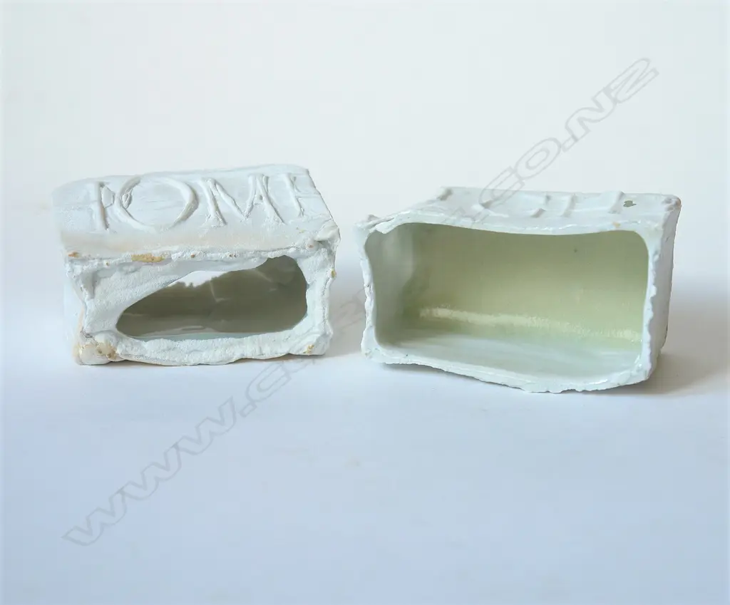 Raewyn Atkinson 'Homelight' two piece sculpture Image 1++