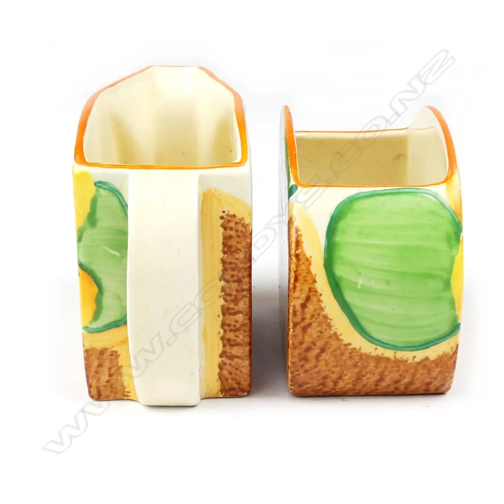 A Clarice Cliff Bizarre cream and sugar Image 1++