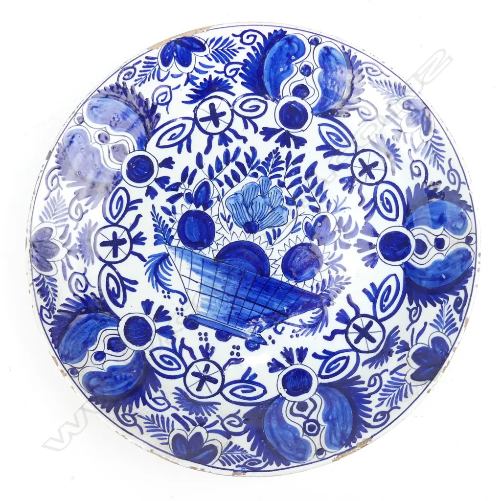 A delft blue and white tin glaze shallow dish Image 1++