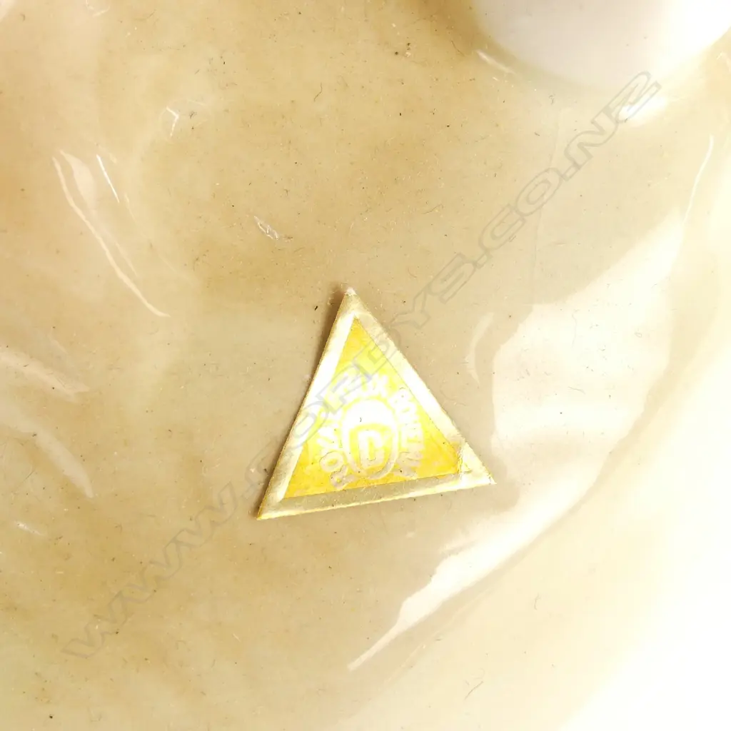 A Royal Dux china group of two hounds Image 1++