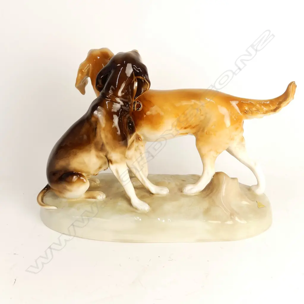 A Royal Dux china group of two hounds Image 1++