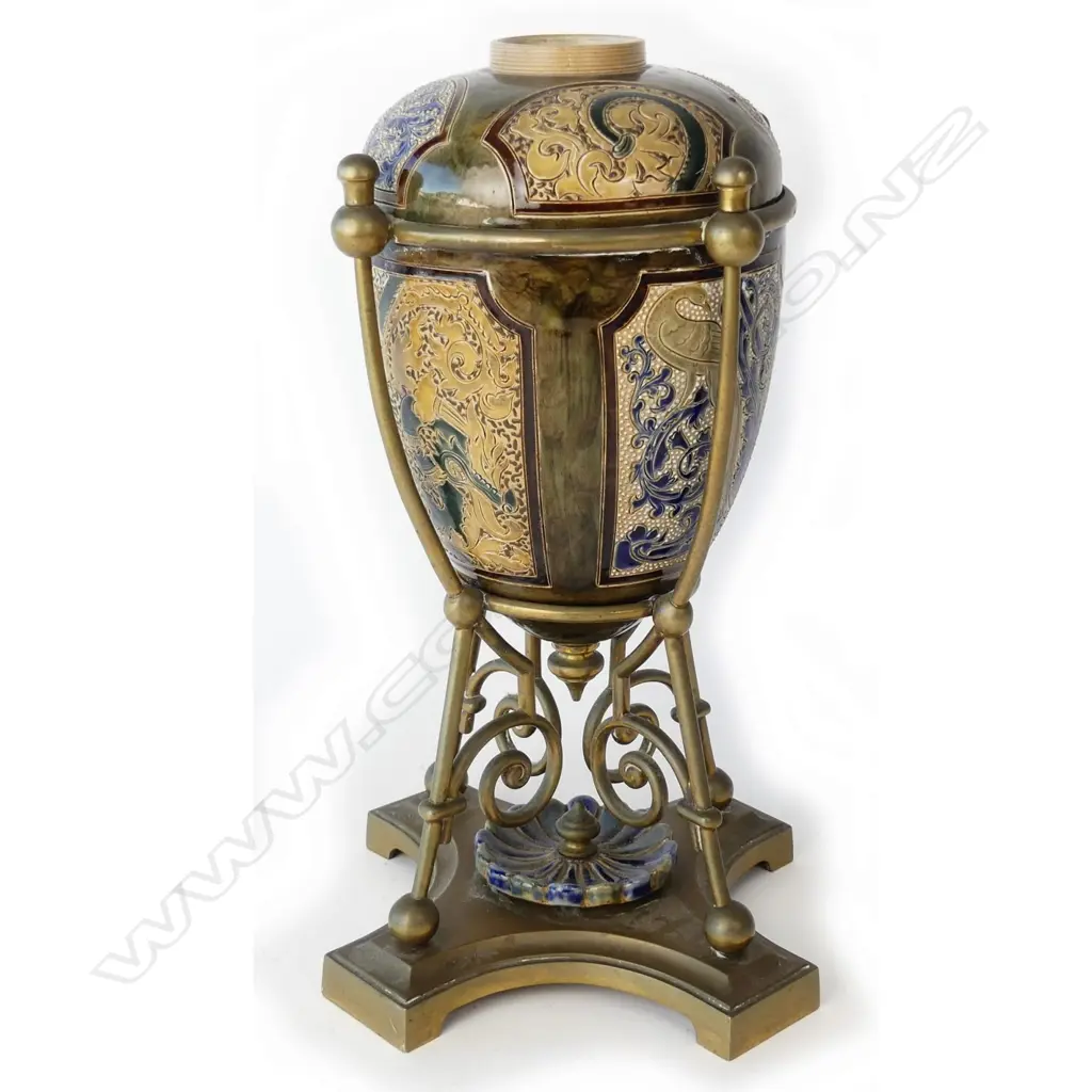 A Doulton Lambeth stoneware oil lamp decorated by Mark V. Marshall Image 1++