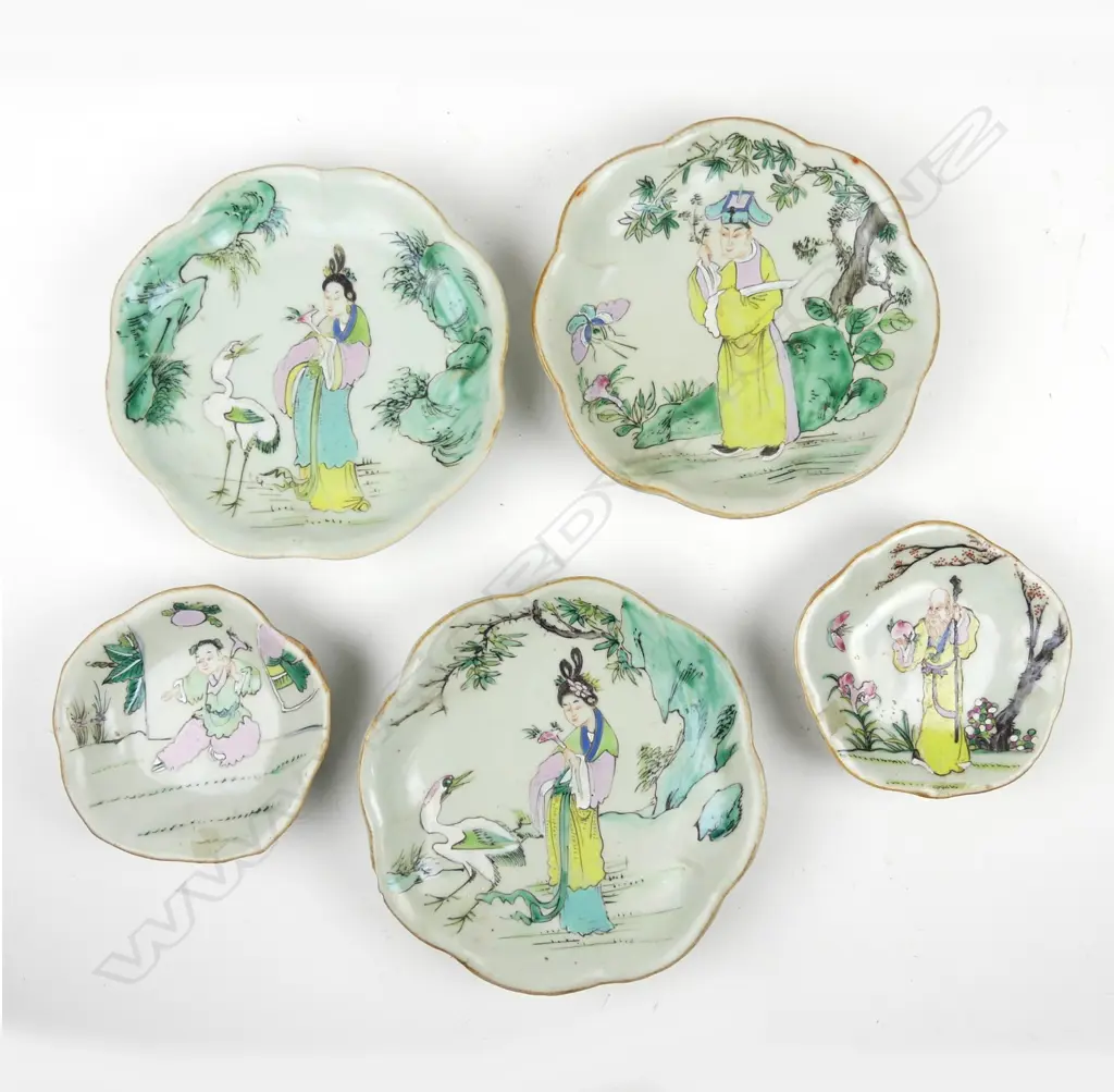 Five early 20thC Chinese porcelain footed dishes Image 1++