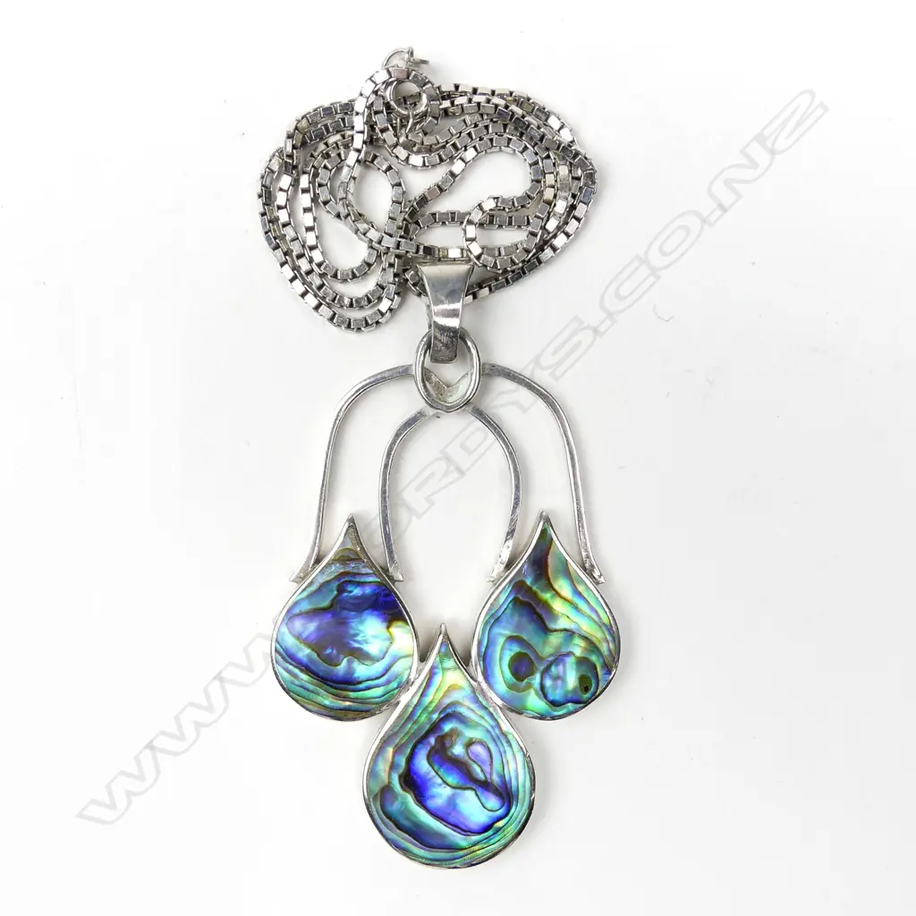 Ida Hudig 1970s silver and paua pendant Image 1++