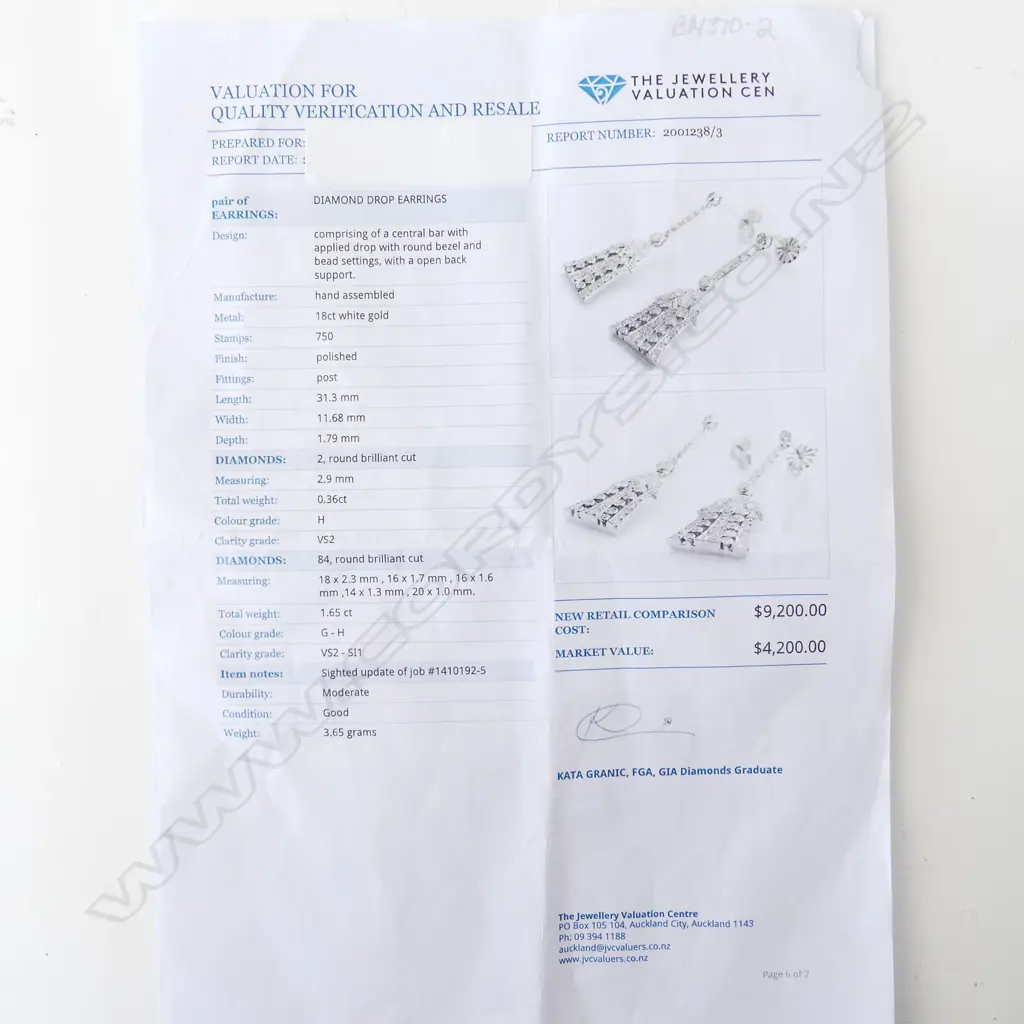 A pair of 18ct white gold and diamond drop earrings Image 1++