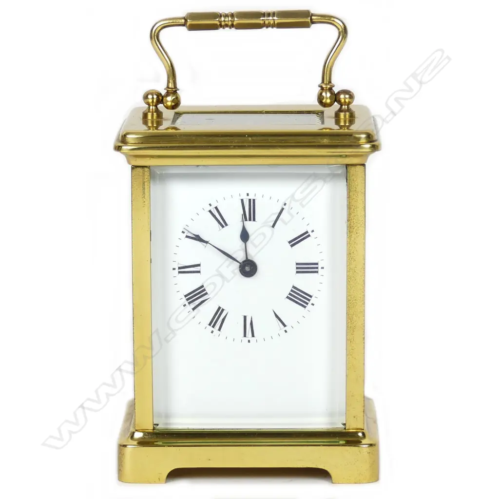 A 19thC French brass carriage clock Image 1++
