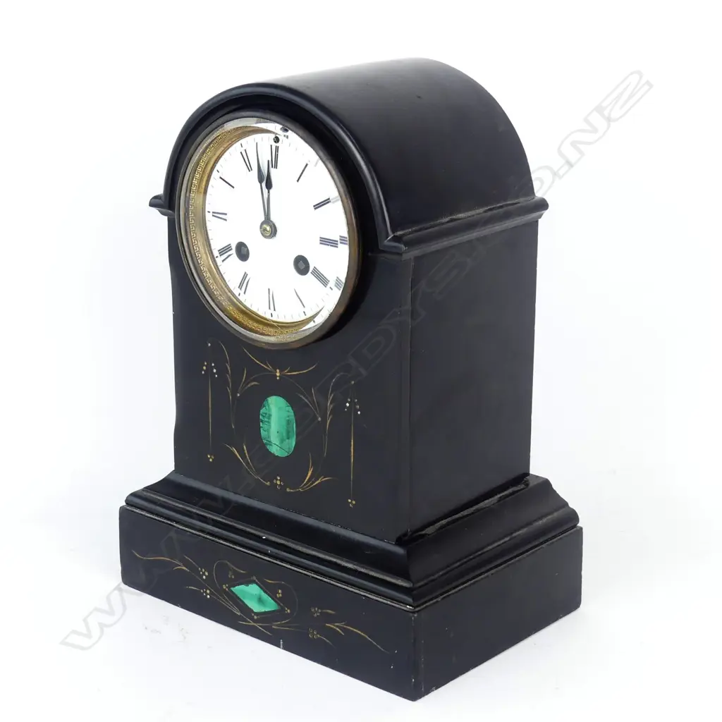 A late 19thC French black slate mantel clock Image 1++