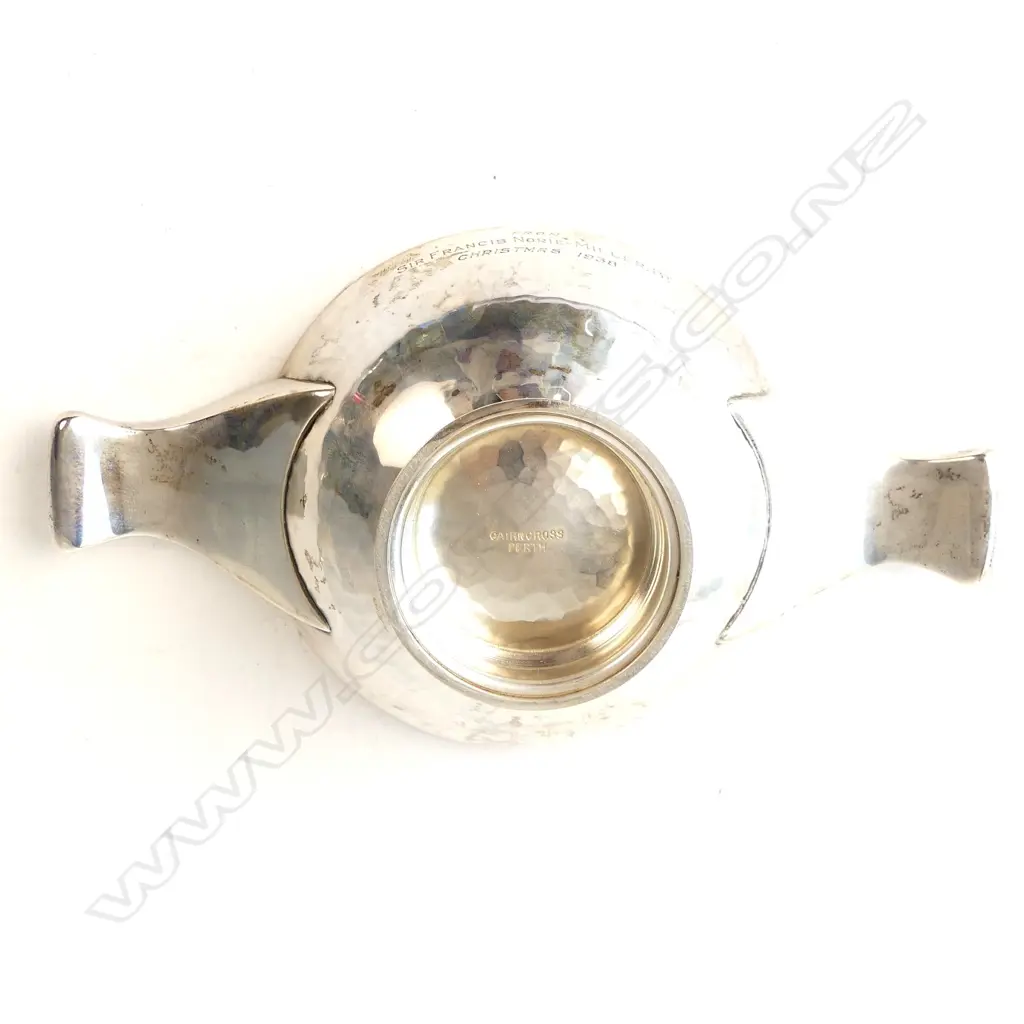 A silver quaich Image 1++