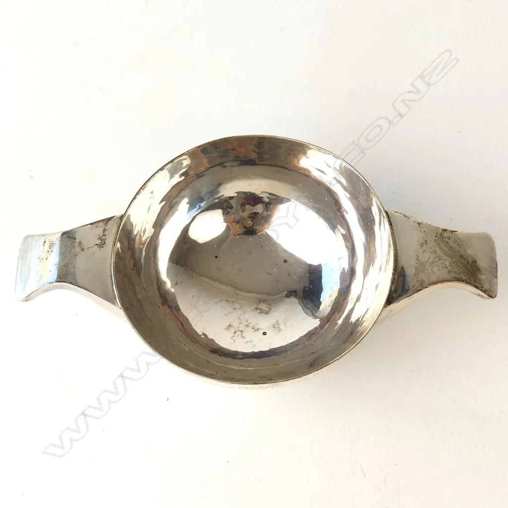 A silver quaich Image 1++