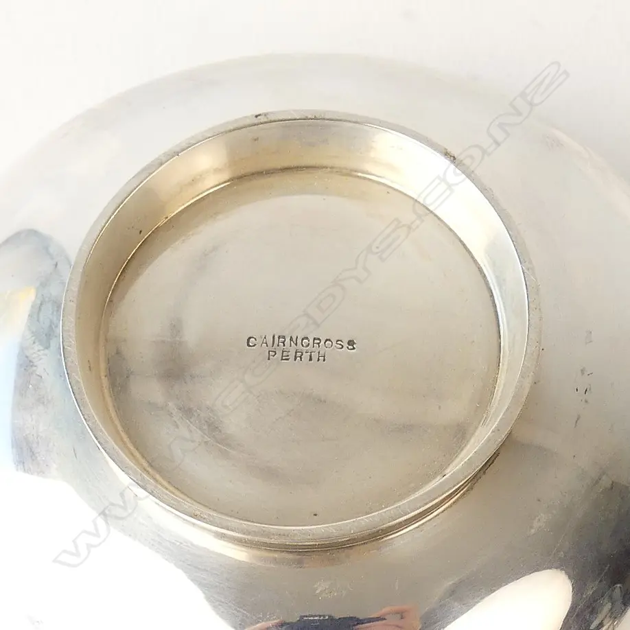 A silver presentation quaich Image 1++