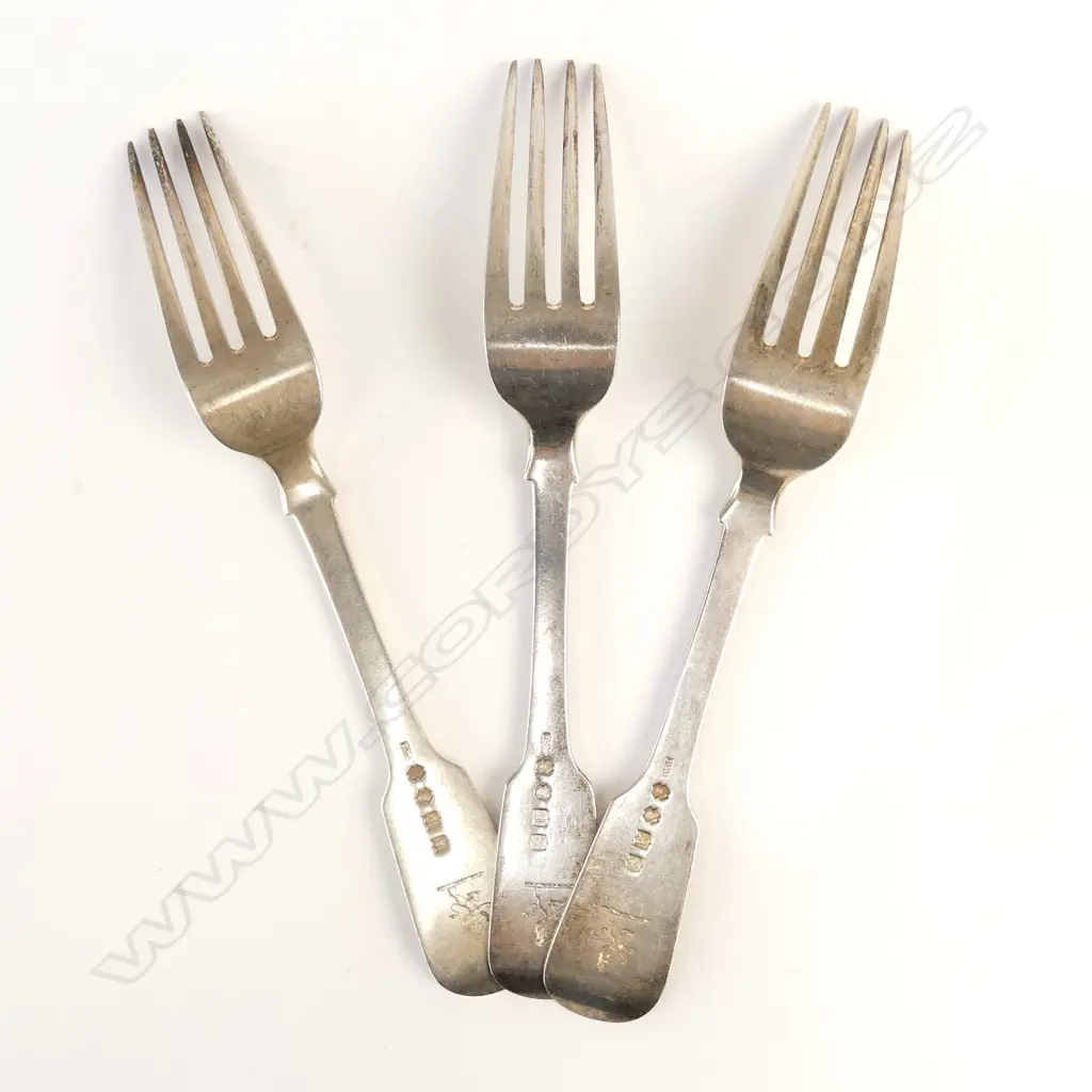 Three William IV Irish silver forks Image 1++