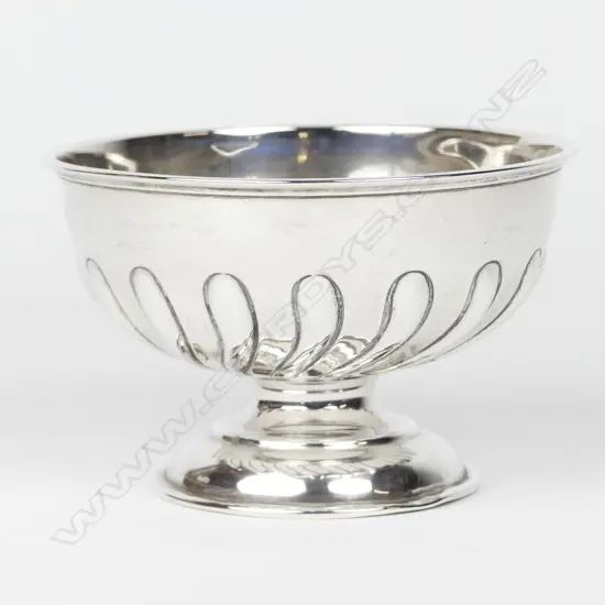 An Edwardian silver footed bowl
