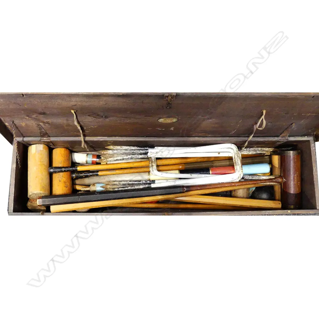 A vintage croquet set Image 1++