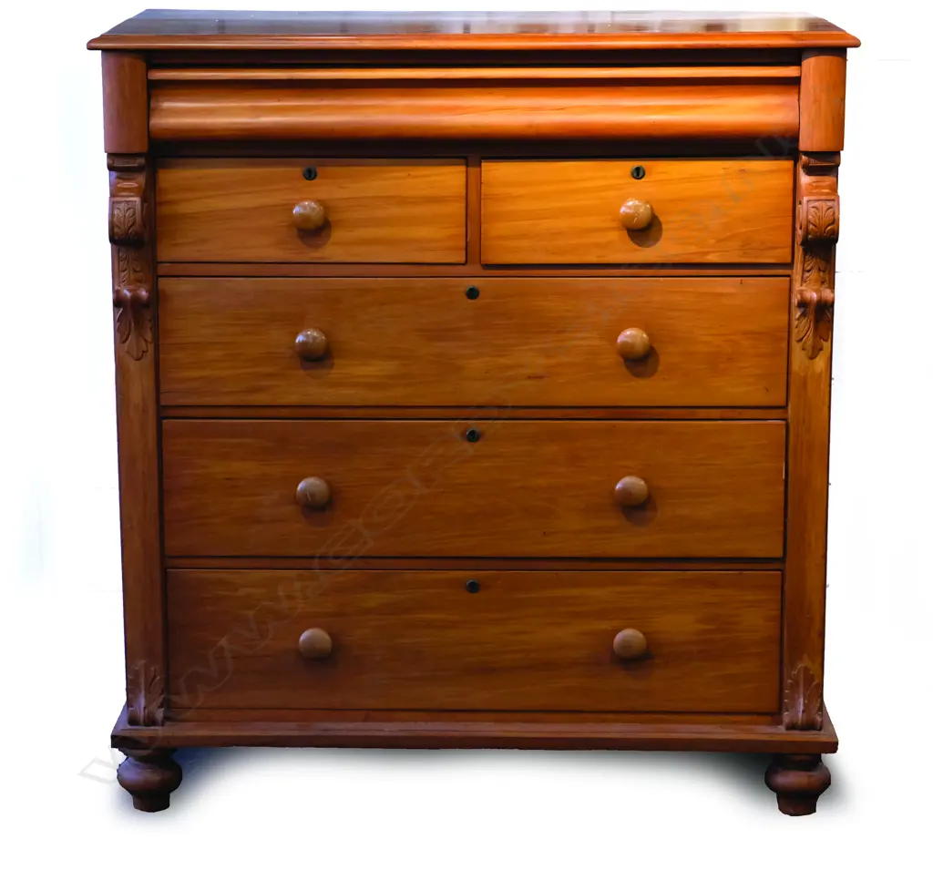 A New Zealand colonial rimu scotch chest Image 1++